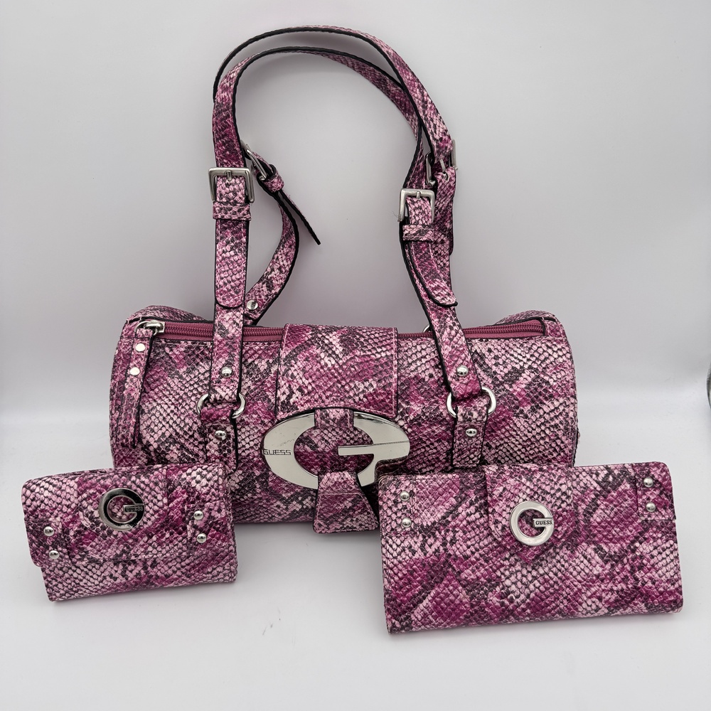 Guess Y2K Barrel Shoulder Bag Pink Snakeskin Faux Leather Matching Wallets Set